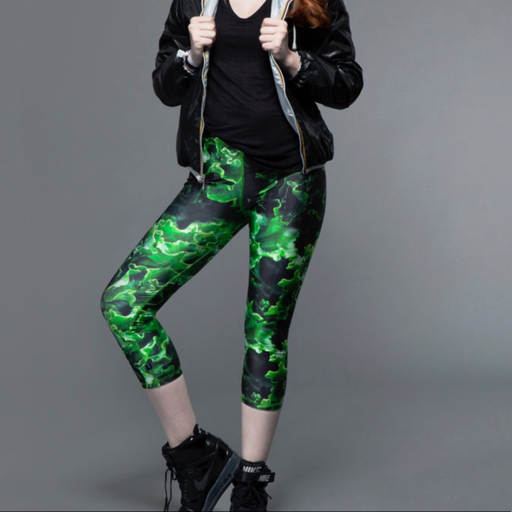 Kale-printed Terez leggings